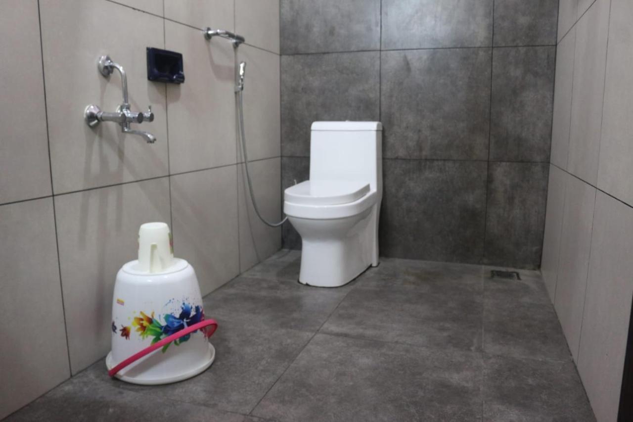 Hotel Wayanad Stay Kalpetta Bagian luar foto